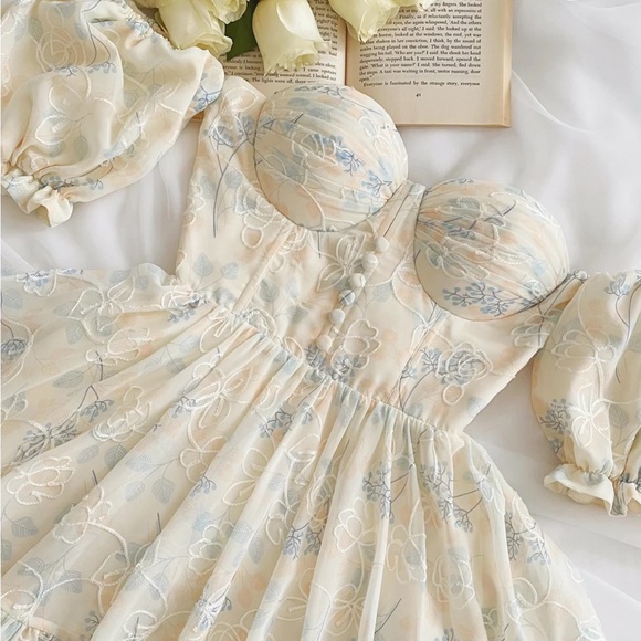 Adeirlina Summer in Tuscany dress - Picture 2 of 7